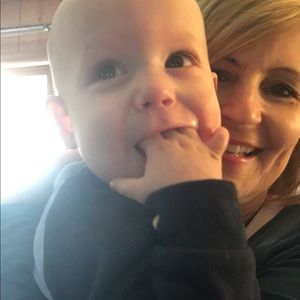 Meet your Posher, Christy